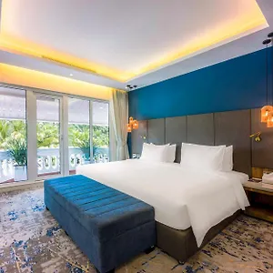 Hotel Queenco Hotel&casino