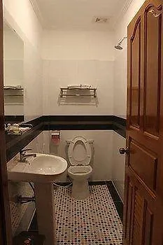 Royal Princess Hotel سيهانوكفيل
