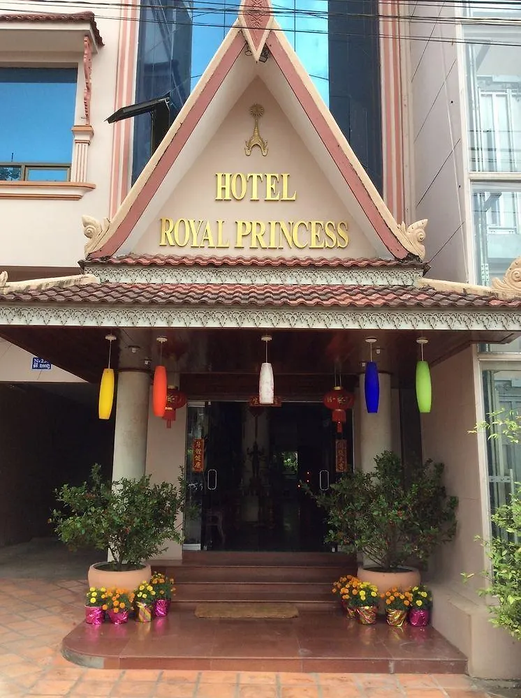 Royal Princess Hotel سيهانوكفيل